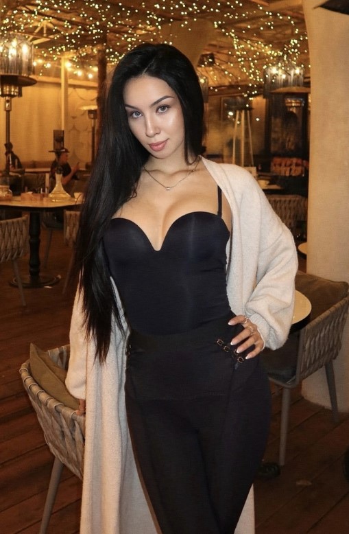 escortozge-2 escortozge-2 Kadıköy Escort Özge Benden Randevu Almak Çok Kolay